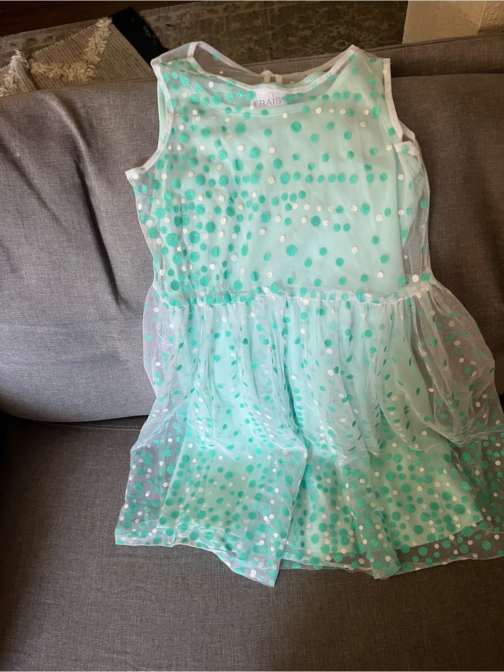 SET OF THREE GIRLS PARTY DRESSES. 
Party, dress-up
Girls size 6